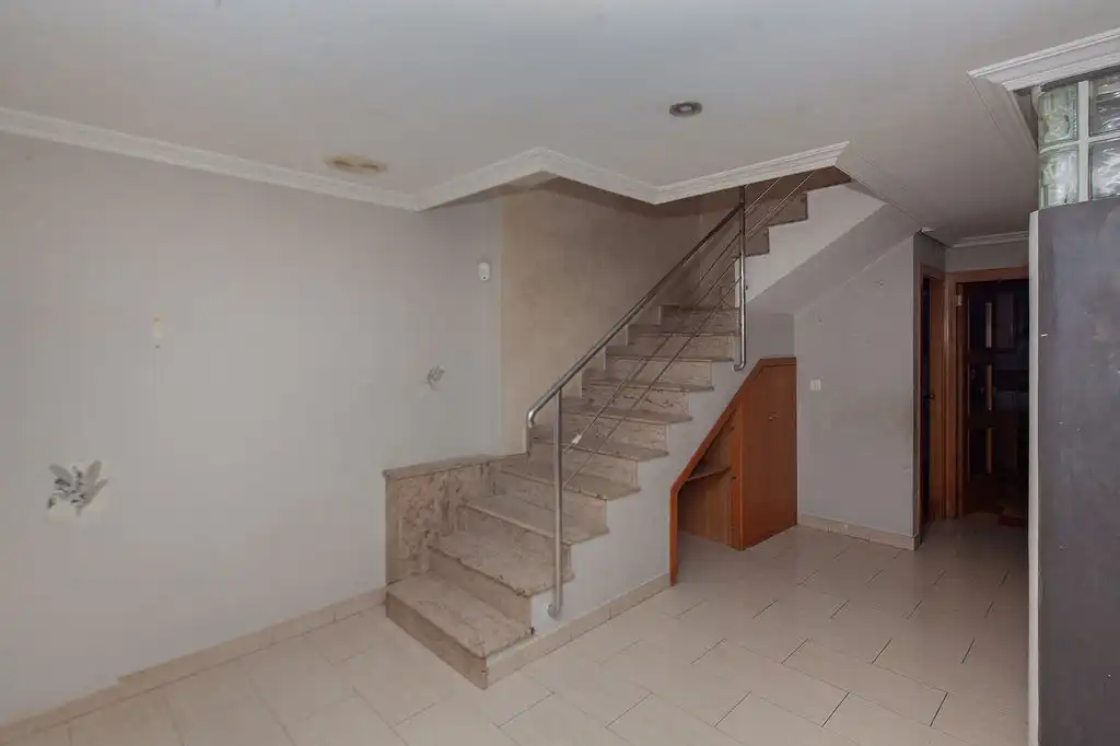 Detached homes for sale in Aldaia