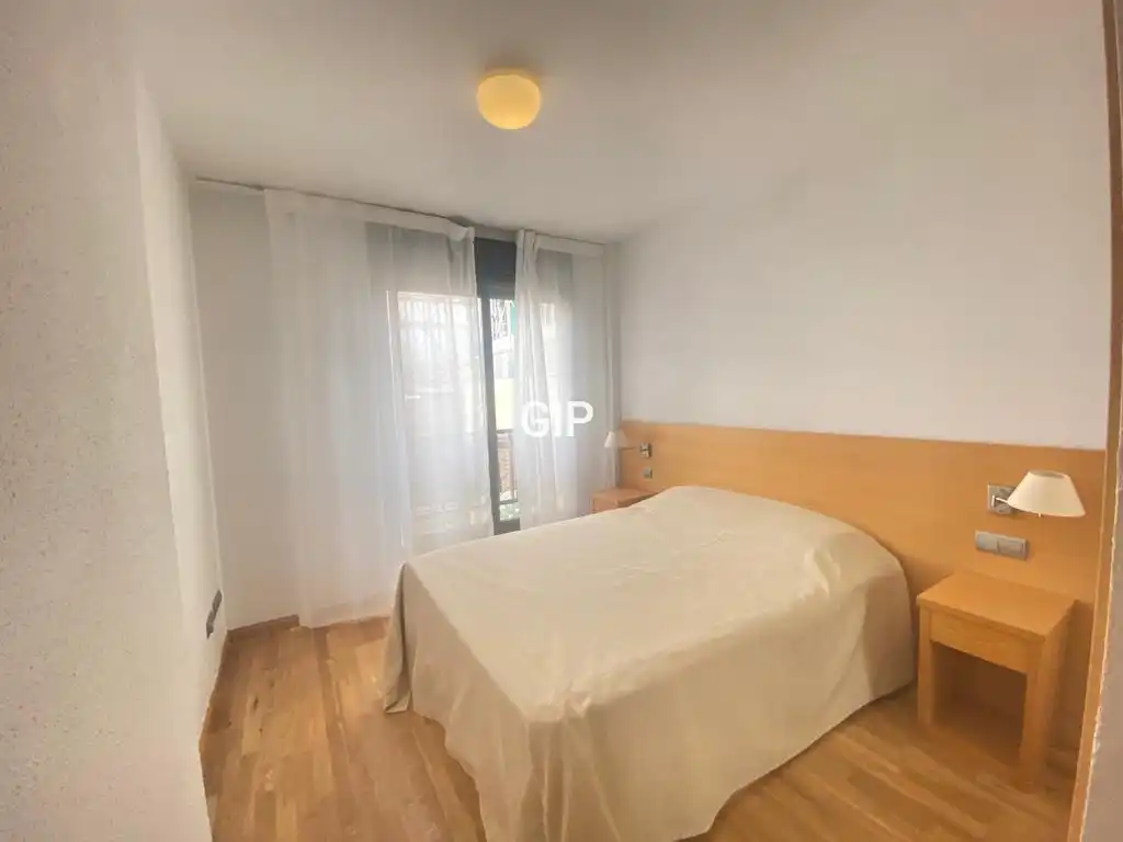 Bedroom of Apartments for rent in Madrid  with Air Conditioner, Heating and Furnished