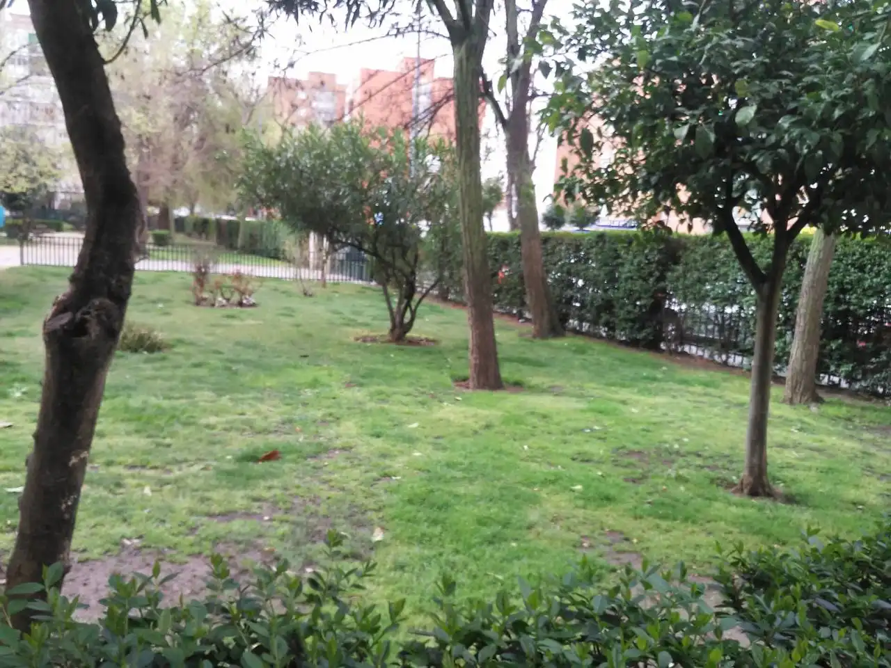 Jardín de Piso en venta en Móstoles con Aire acondicionado, Calefacción y Trastero