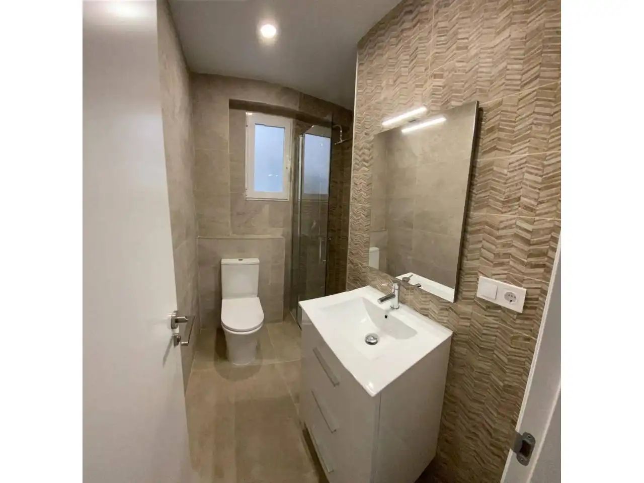 Flat with terrace for sale in Calle Manzanera, imagen 9
