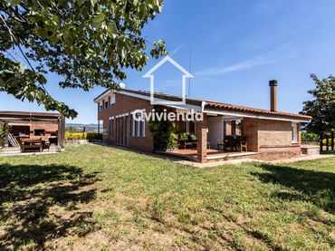 Villa con piscina in vendita a Antic de Caldes