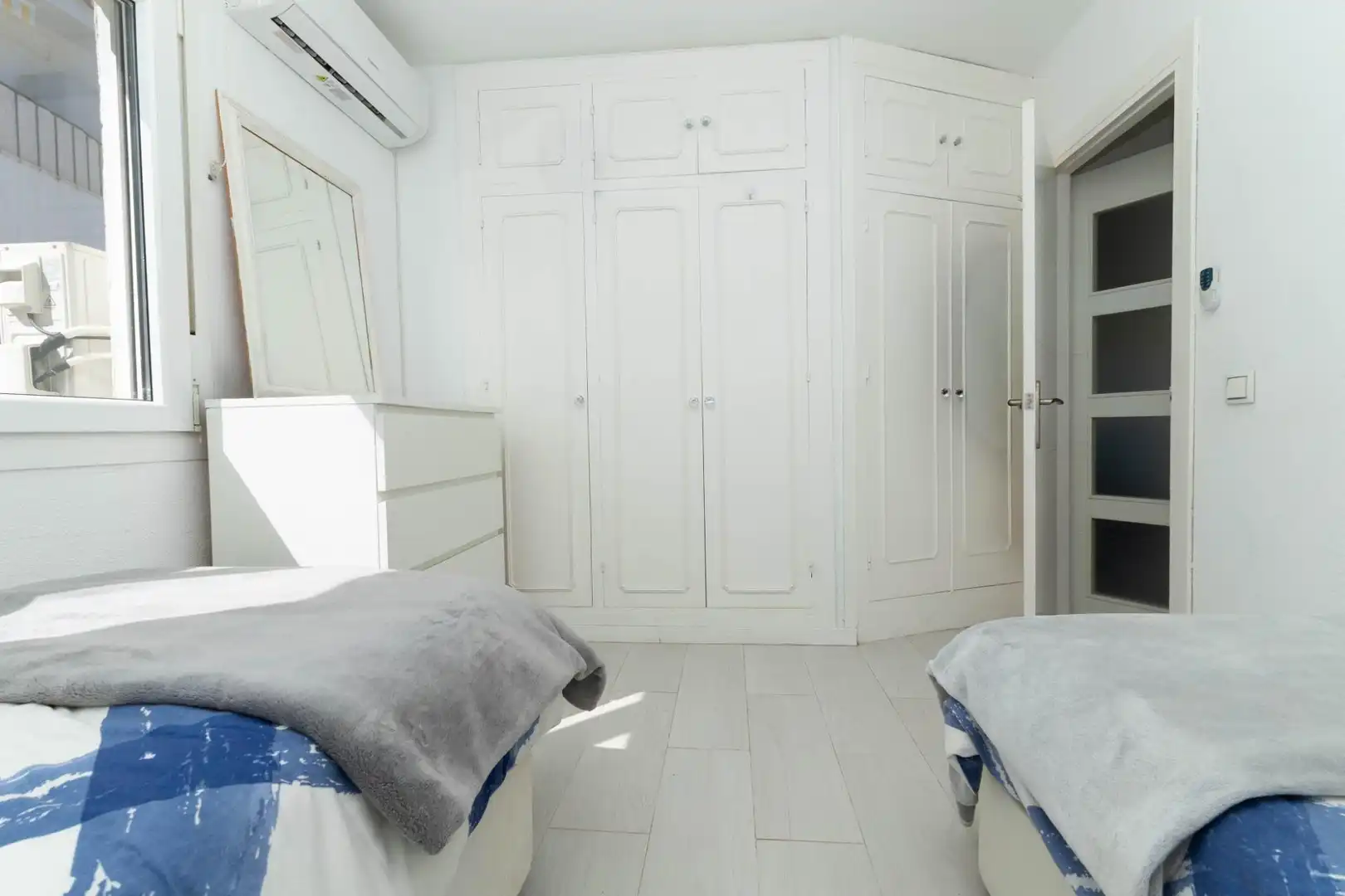 Dormitori de Apartament en venda en Mijas amb Aire condicionat i Calefacció