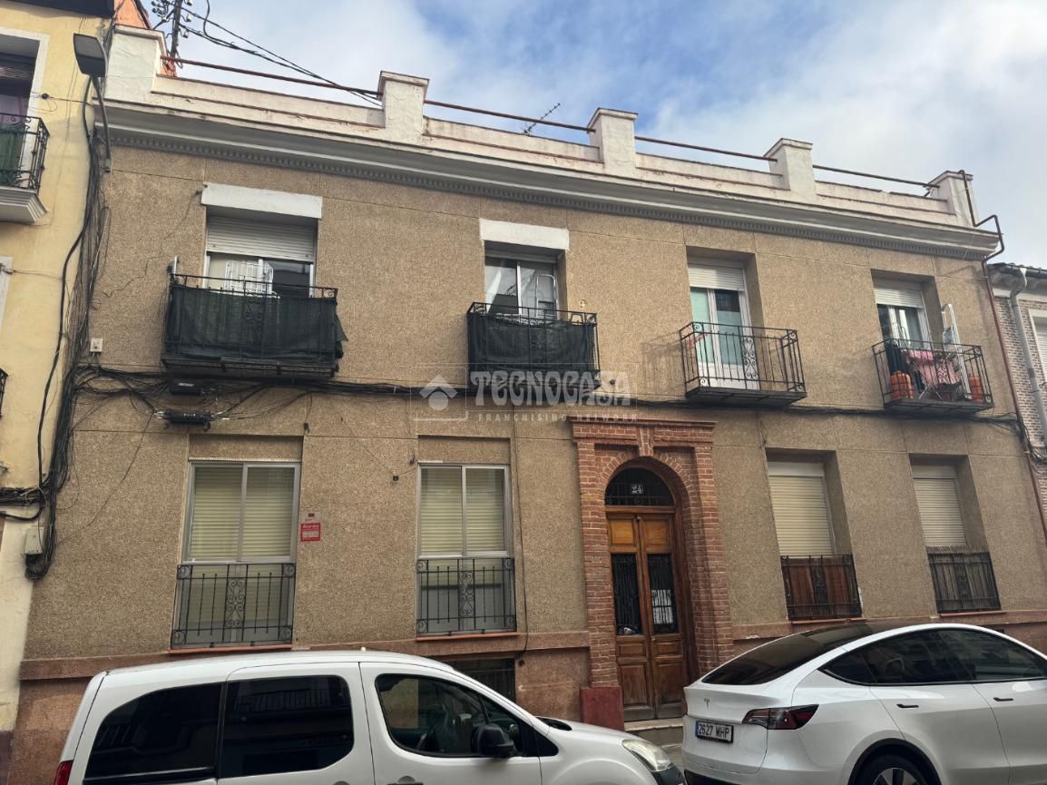 Vista exterior de Pis en venda en  Madrid Capital amb Calefacció
