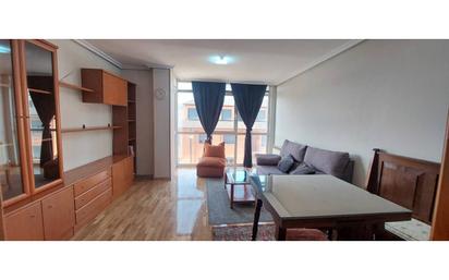 Living room of Apartment for sale in Villaquilambre  with Heating, Parquet flooring and Furnished