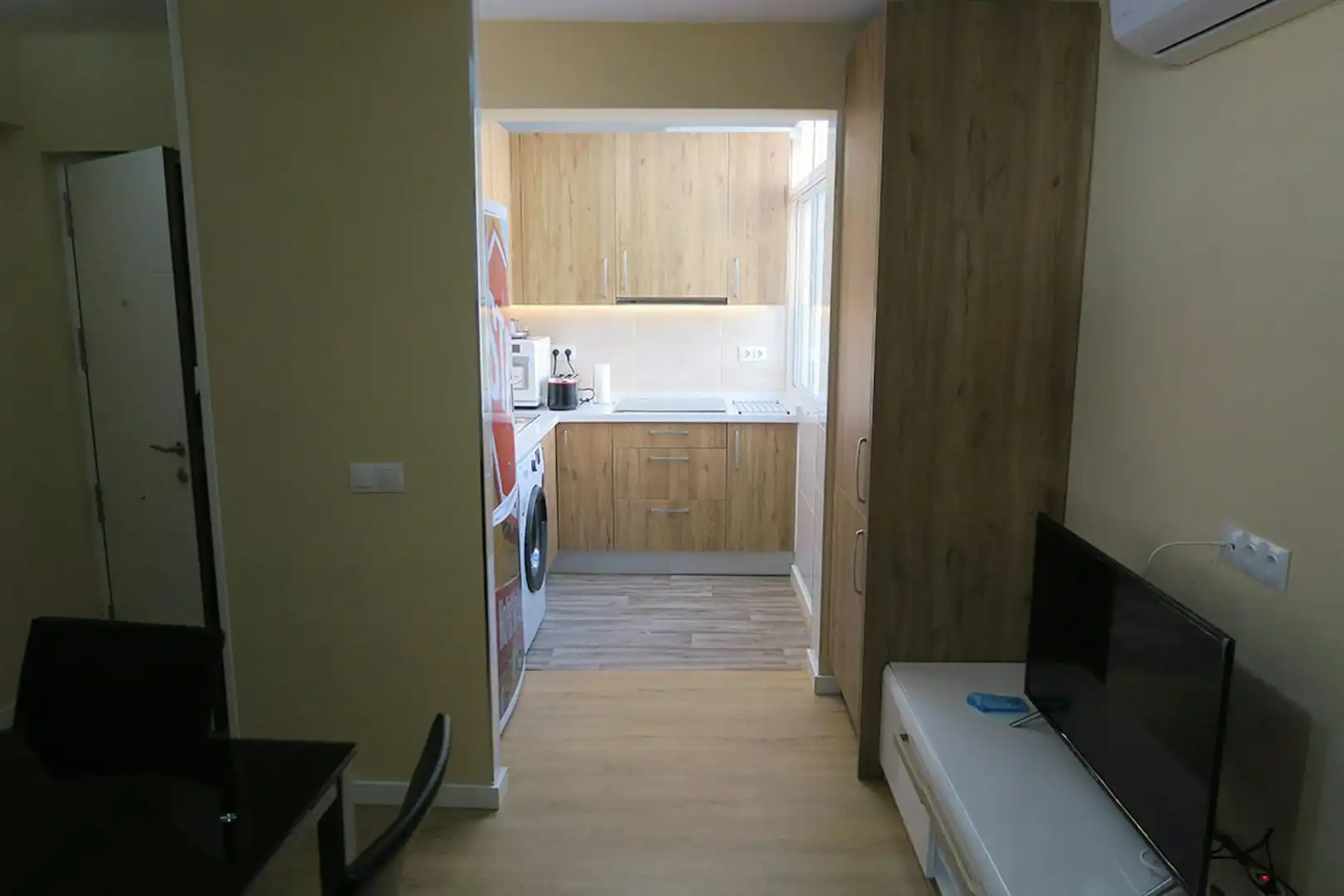 Kitchen of Flat for share in Sevilla  with Air Conditioner, Heating and Furnished