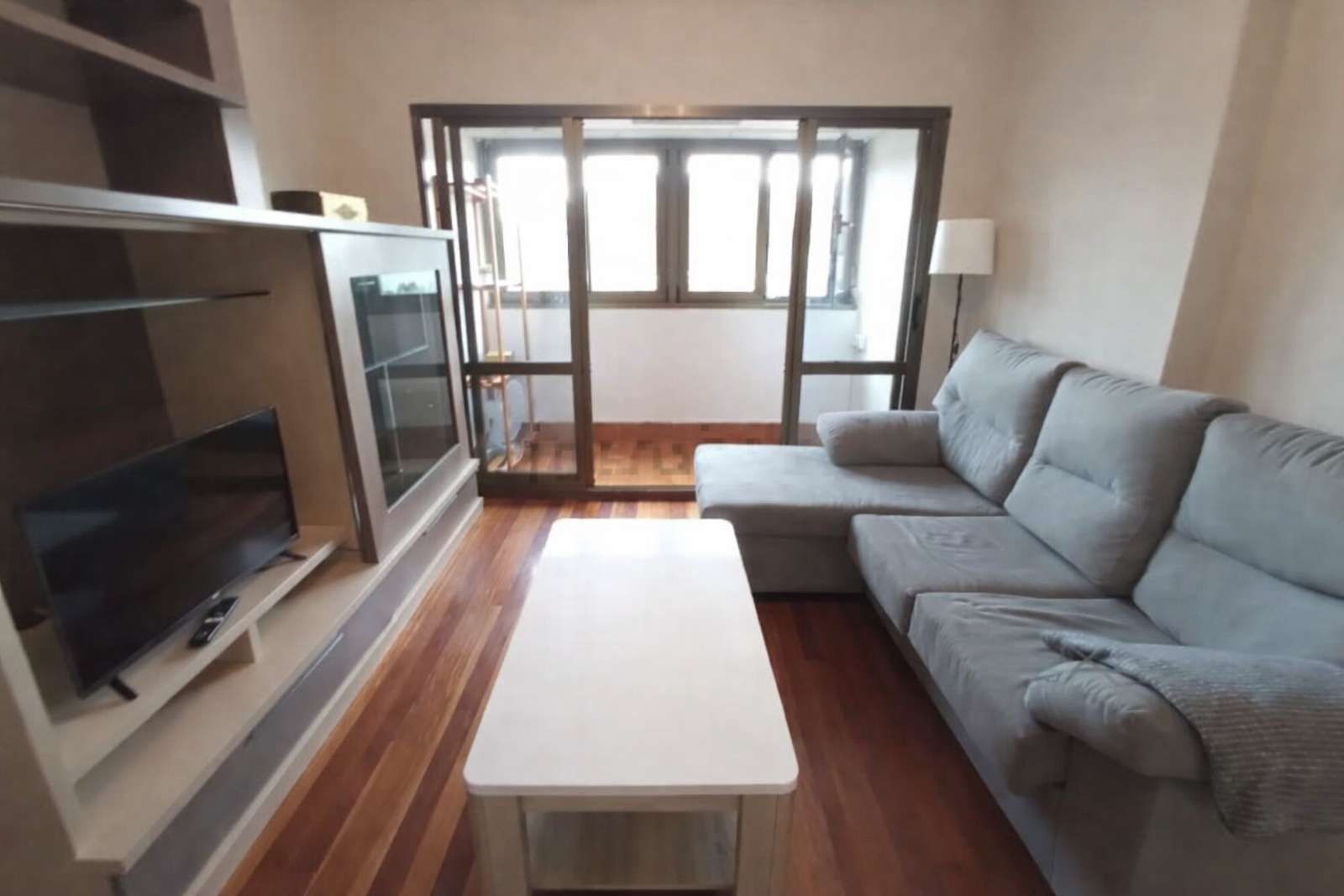 Sala d'estar de Apartament per a compartir en Muskiz amb Aire condicionat, Calefacció i Terrassa