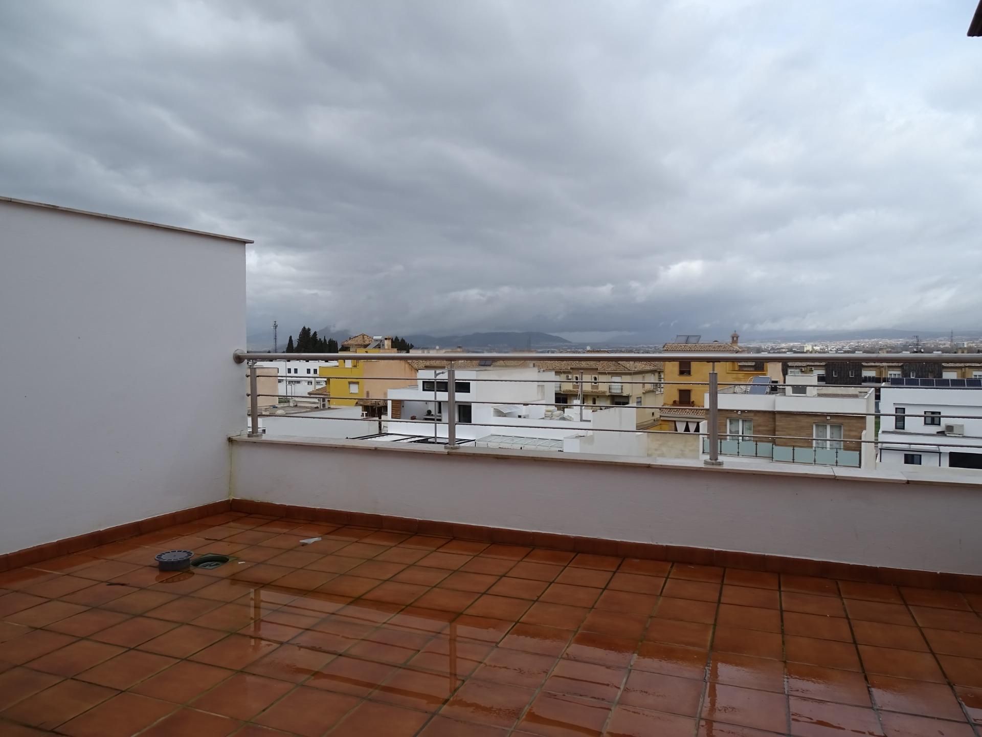 Terraza de Ático en venta en Churriana de la Vega con Aire acondicionado y Terraza
