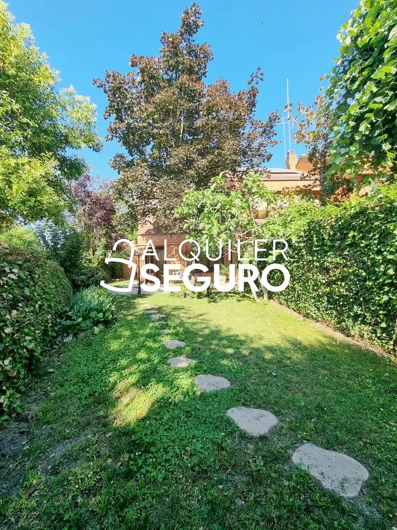 Jardín de Casa o chalet de alquiler en Pozuelo de Alarcón con Aire acondicionado, Calefacción y Terraza