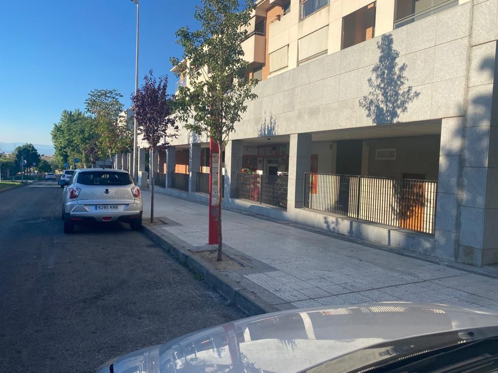 Vista exterior de Local de lloguer en Navalcarnero