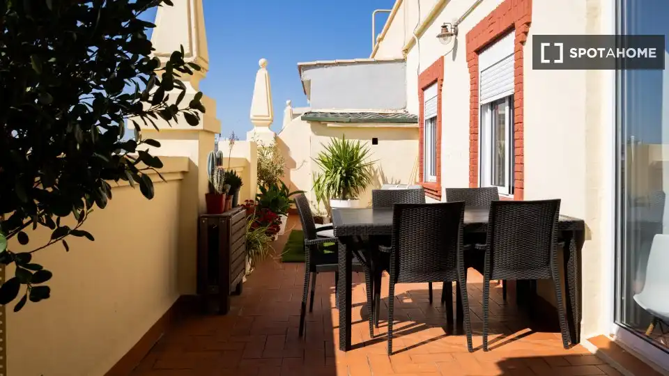 Terraza de Piso de alquiler en Valencia con Aire acondicionado, Calefacción y Amueblado
