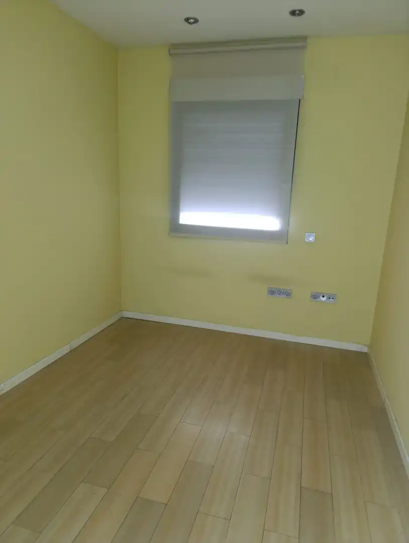 Dormitori de Casa o xalet en venda en Valdepeñas amb Calefacció, Terrassa i Traster