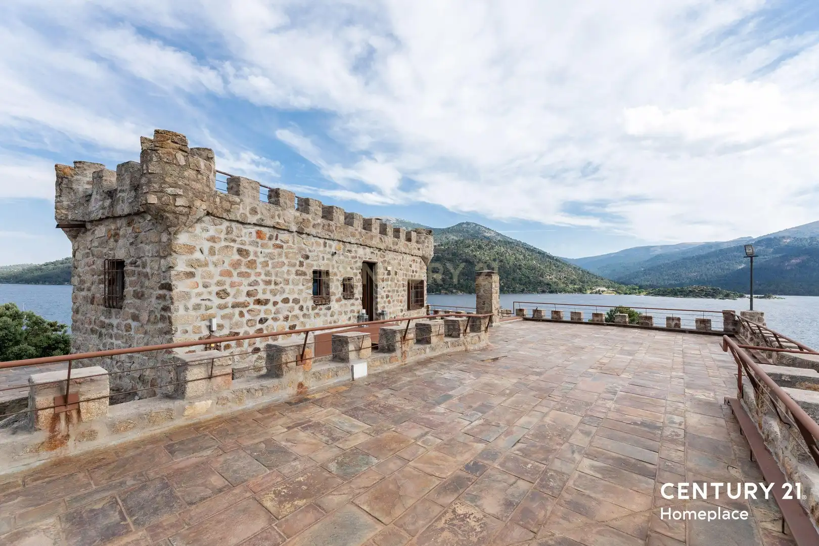 Vista exterior de Casa o chalet en venta en El Barraco  con Aire acondicionado, Jardín privado y Trastero