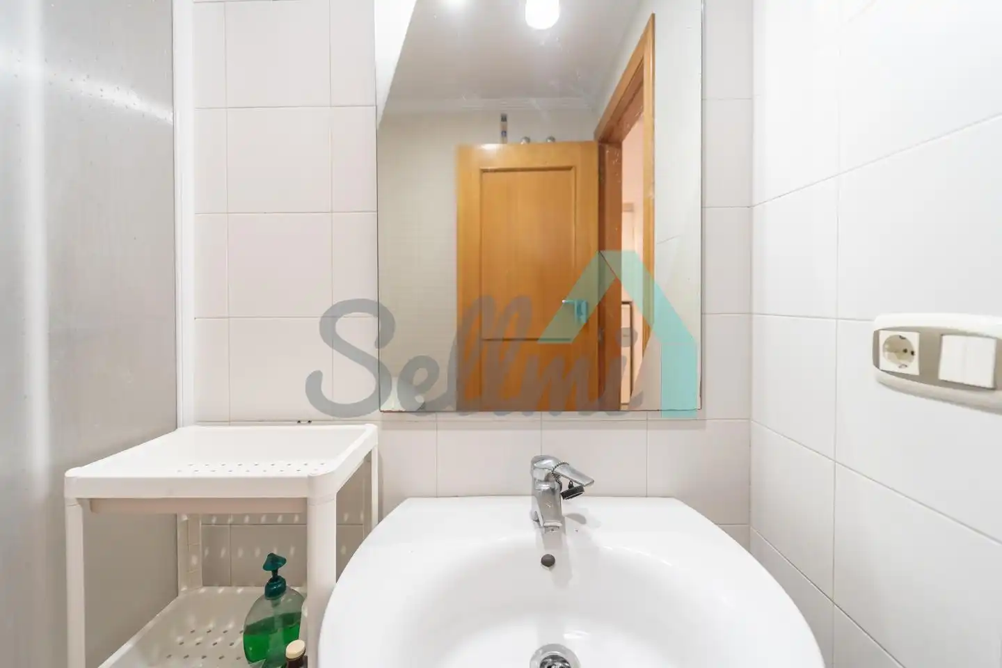 Bathroom of Study for rent in Oviedo   with Heating and Furnished