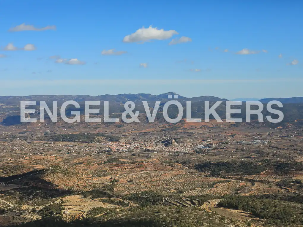 Finca rústica en venda en Ayora amb Calefacció, Jardí privat i Terrassa
