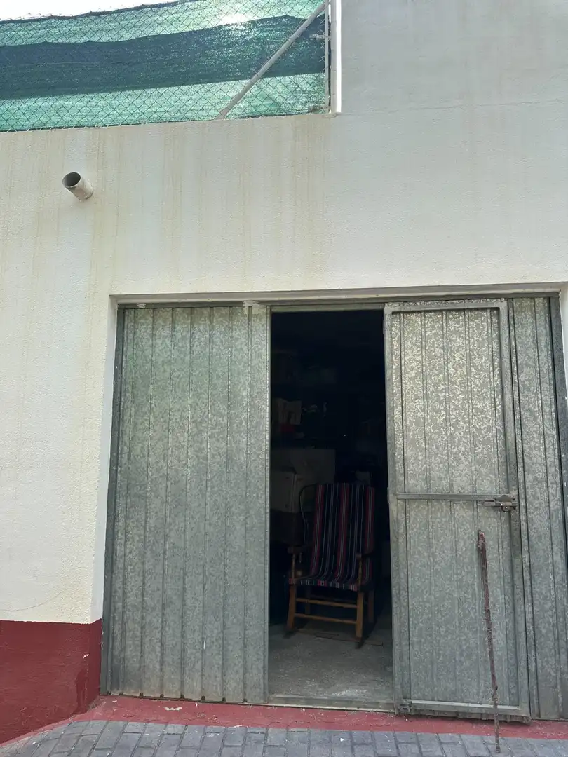 Vista exterior de Casa adosada en venda en Urrácal amb Terrassa, Traster i Moblat
