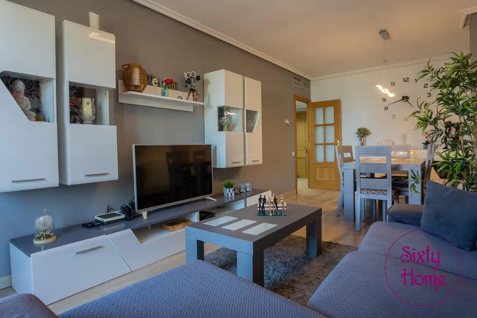 Living room of Flat for sale in Zaragoza  with Air Conditioner, Heating and Terrace
