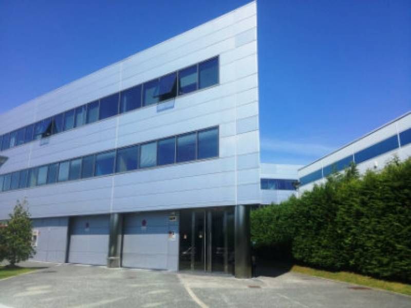 Vista exterior de Oficina de lloguer en  Pamplona / Iruña amb Aire condicionat i Calefacció