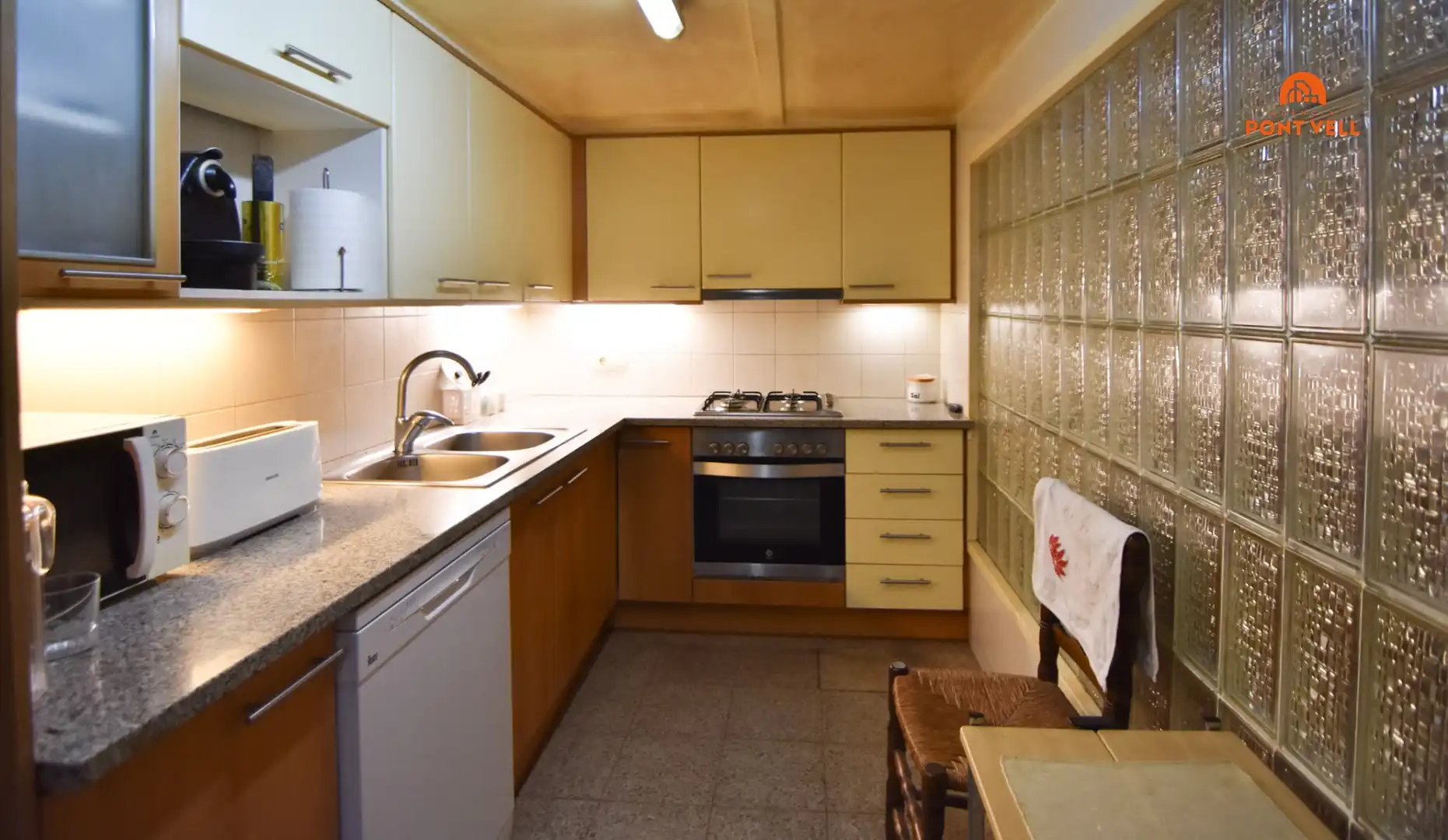 Adosado con terraza en venta en La Bisbal d'Empordà, imagen 14