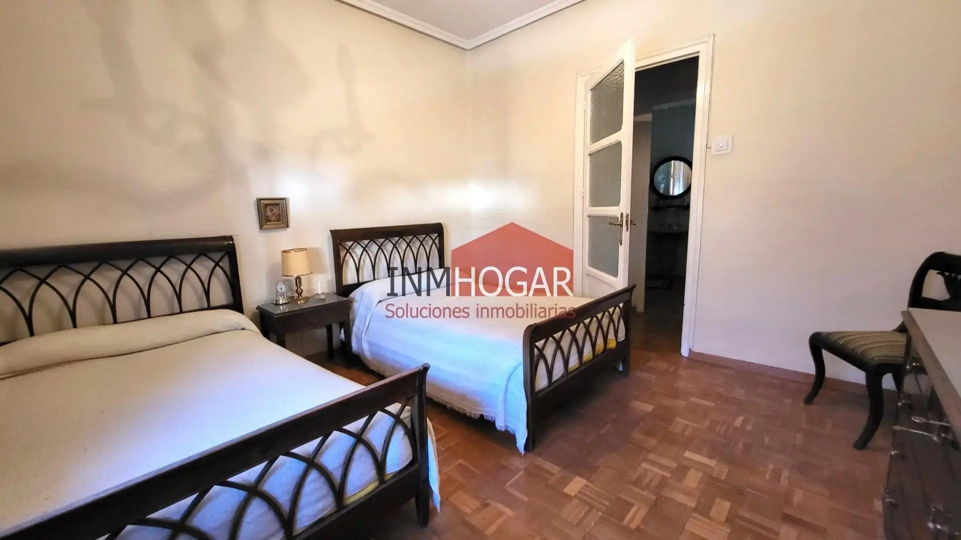 Habitación de Casa o chalet en venta en Ávila con Jardín privado, Trastero y Balcón
