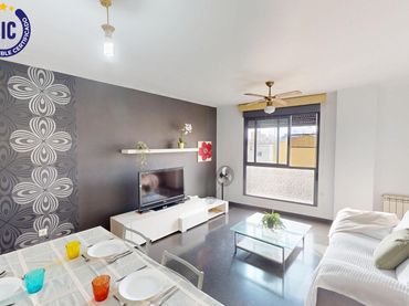 Piso con ascensor en venta en Calle HUESCA 21