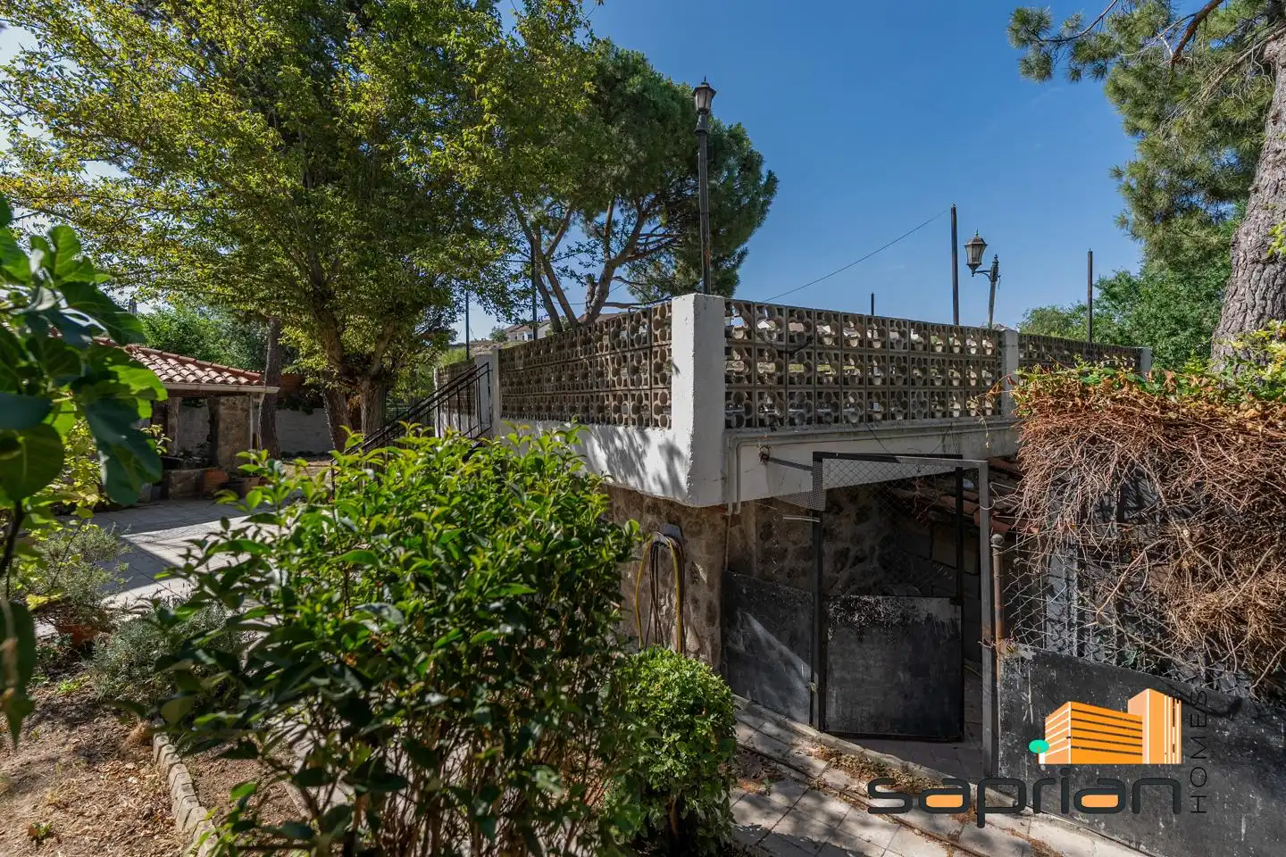 Exterior view of Houses for sale in Villalbilla  with Air Conditioner, Heating and Private garden