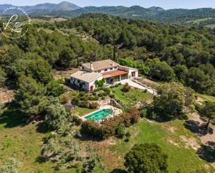 Vista exterior de Casa o xalet en venda en Garriguella amb Aire condicionat, Calefacció i Jardí privat