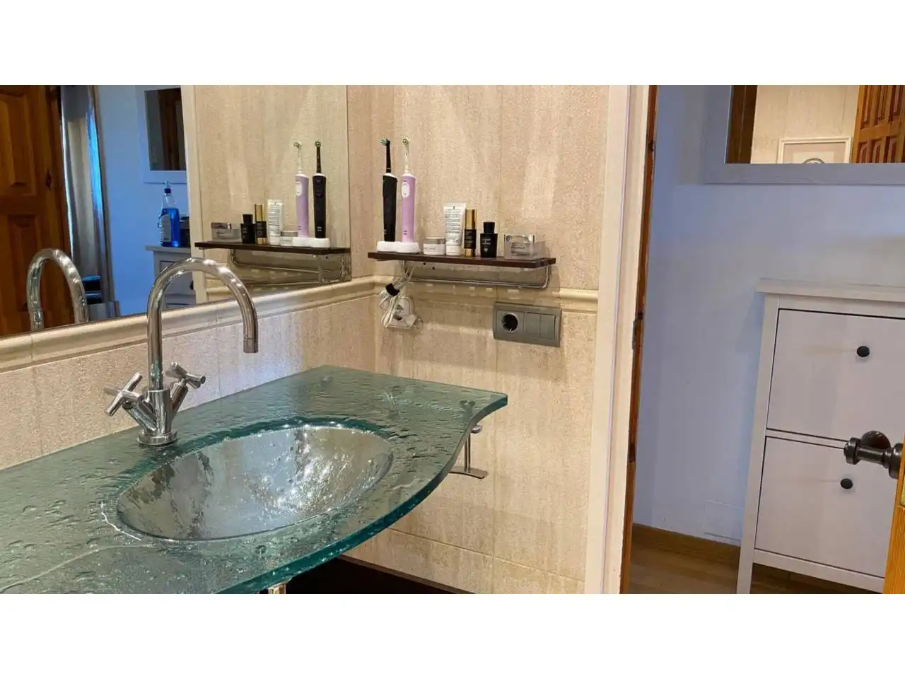 Bathroom of Attic for sale in Berga  with Terrace, Furnished and Balcony