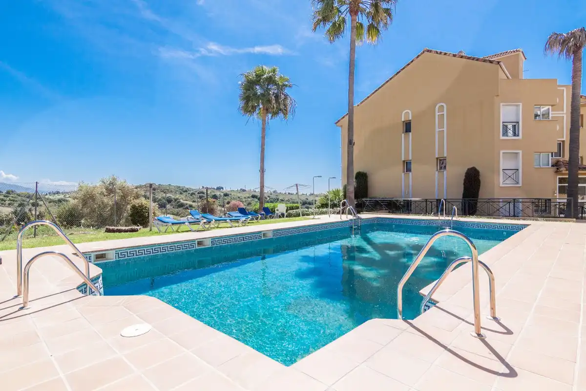Swimming pool of Flat for sale in Estepona  with Air Conditioner, Private garden and Terrace