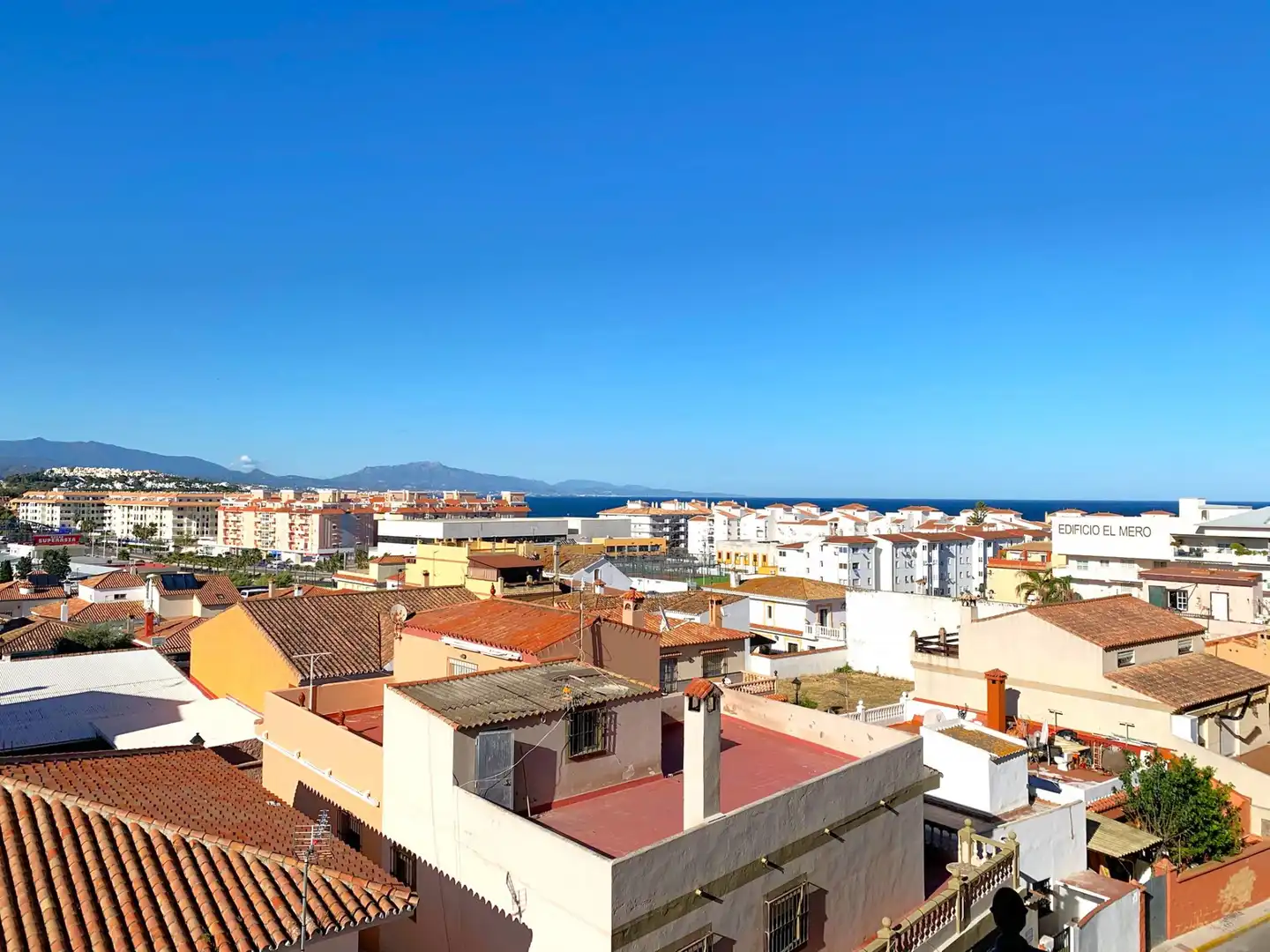 Apartament amb piscina en venda a Manilva Pueblo