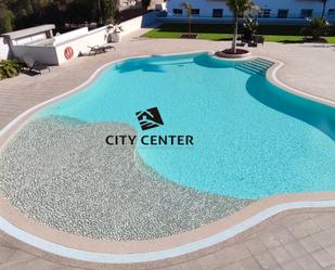 Piscina de Apartament en venda en Arona amb Traster, Moblat i Forn