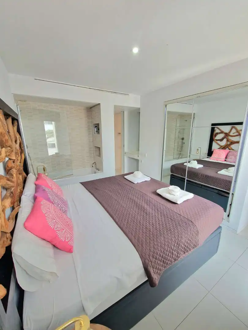 Apartament de lloguer a N/A, Marina Botafoc - Platja de Talamanca