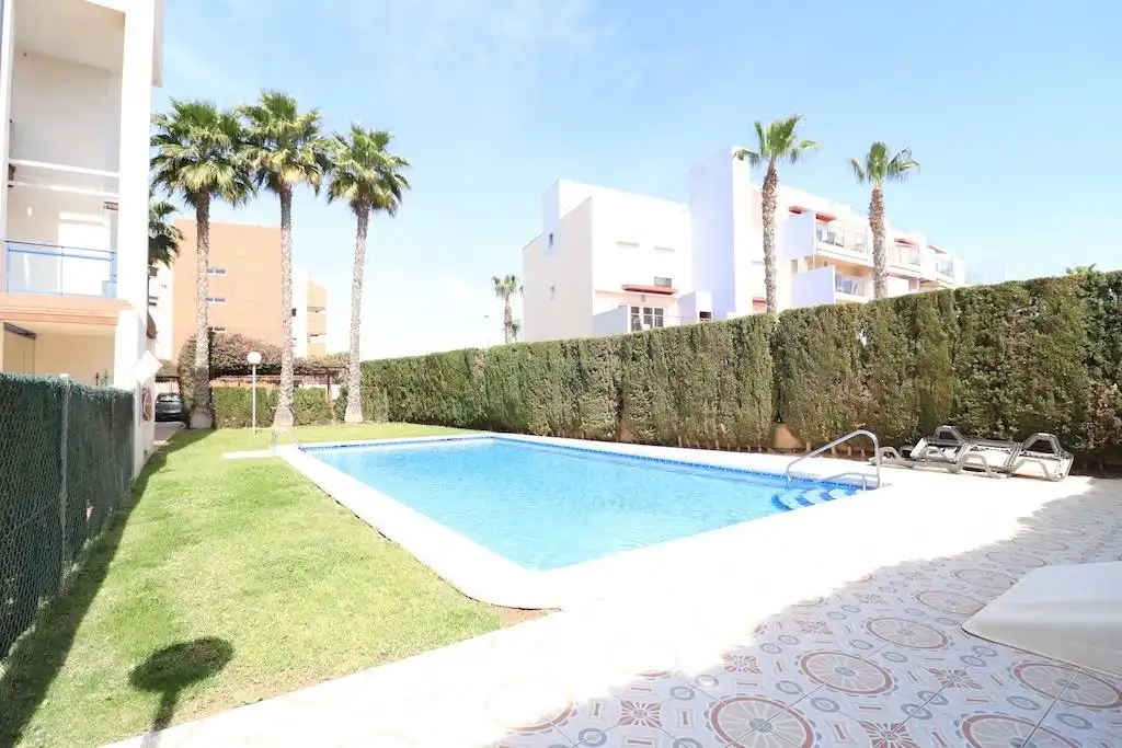 Apartments for rent in Calle Tierra, Aguamarina