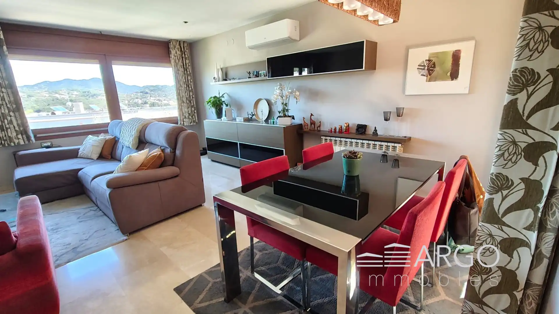 Comedor de Casa o chalet en venta en Vallromanes con Aire acondicionado, Calefacción y Jardín privado