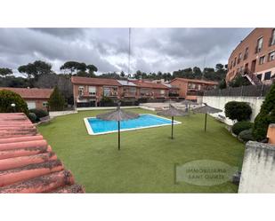 Piscina de Casa o xalet en venda en Sant Quirze del Vallès