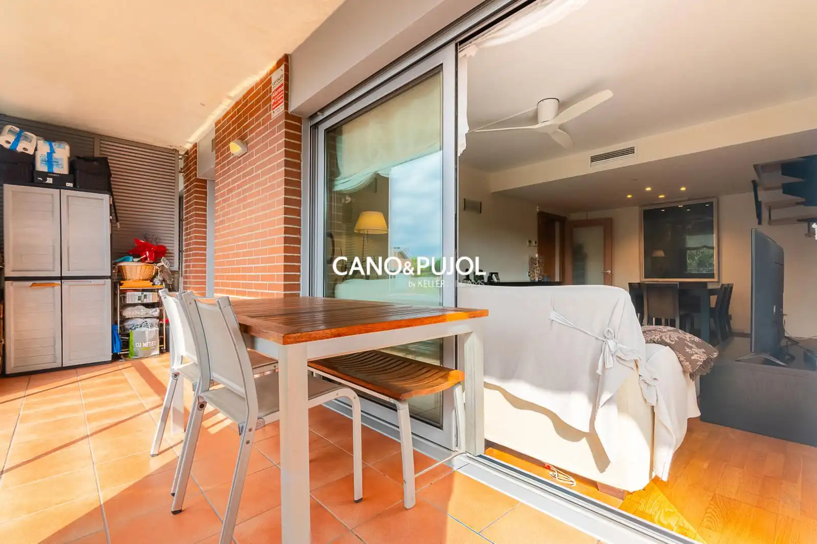 Terrace of Flat for sale in Sant Cugat del Vallès  with Heating, Terrace and Storage room