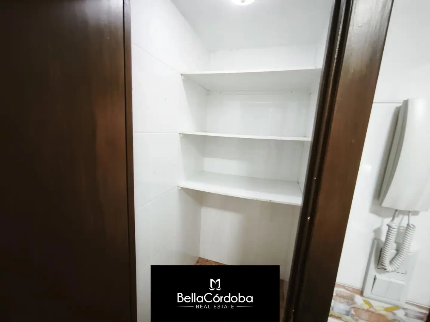 Flat for sale in Córdoba  with Air Conditioner and Heating