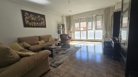 Foto 3 de Piso en venta en Alberite, La Rioja