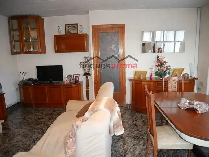 Sala de estar de Casa o chalet en venta en Valls con Calefacción, Jardín privado y Piscina