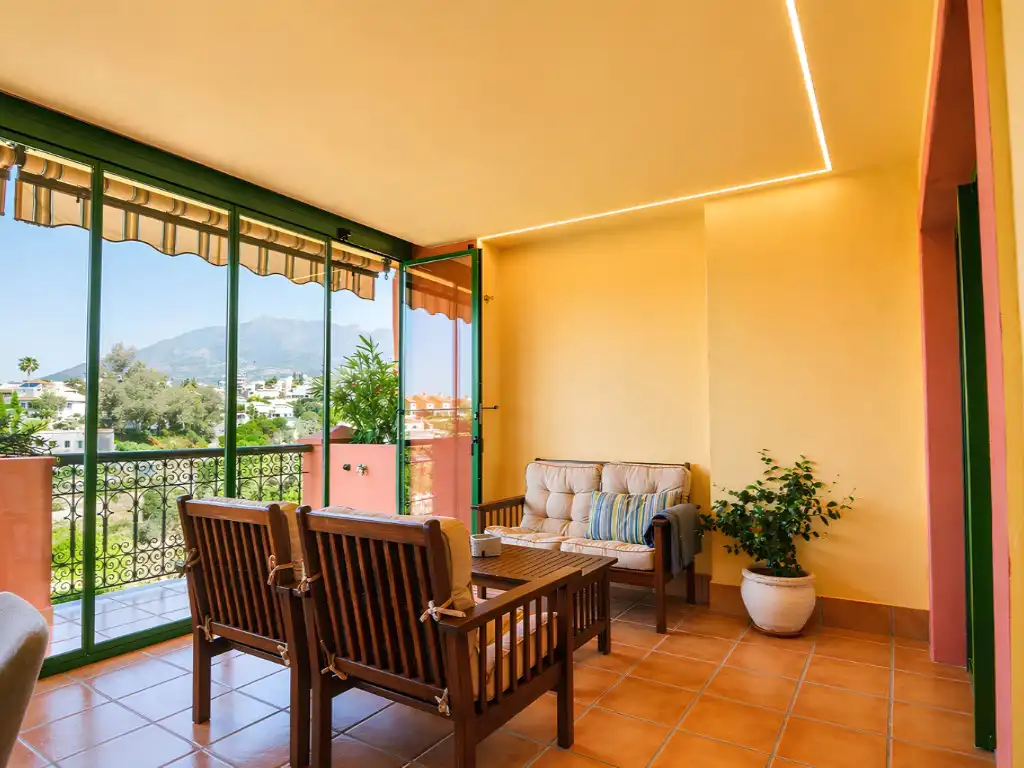 Terraza de Piso en venta en Fuengirola con Calefacción, Terraza y Piscina