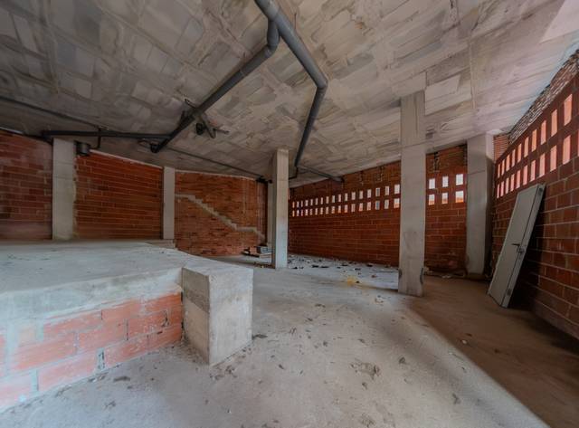 Planta baja en Venta en Calle Torre de Romo en Infante Juan Manuel