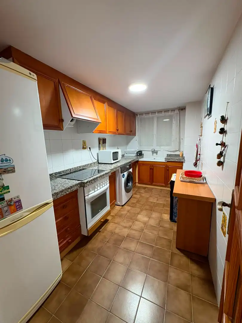 Küche von Wohnungen zur Miete in Sueca mit Klimaanlage, Terrasse und Möbliert