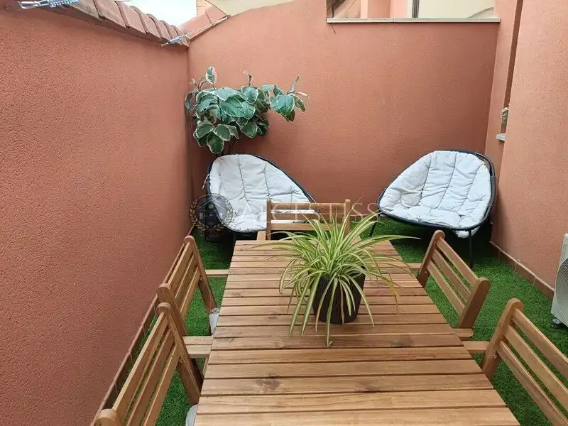 Duplexes for sale in Méntrida