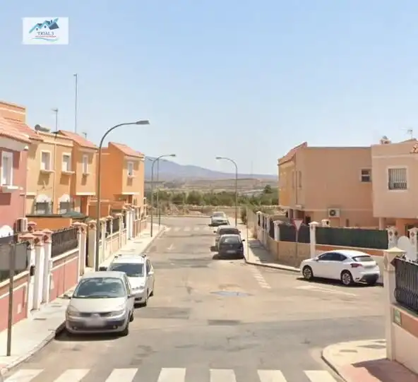 Adossat en venda a Calle BRAMHS