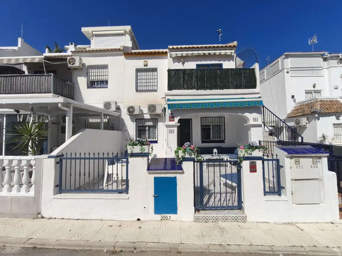 Vista exterior de Apartament en venda en Orihuela amb Aire condicionat, Terrassa i Piscina