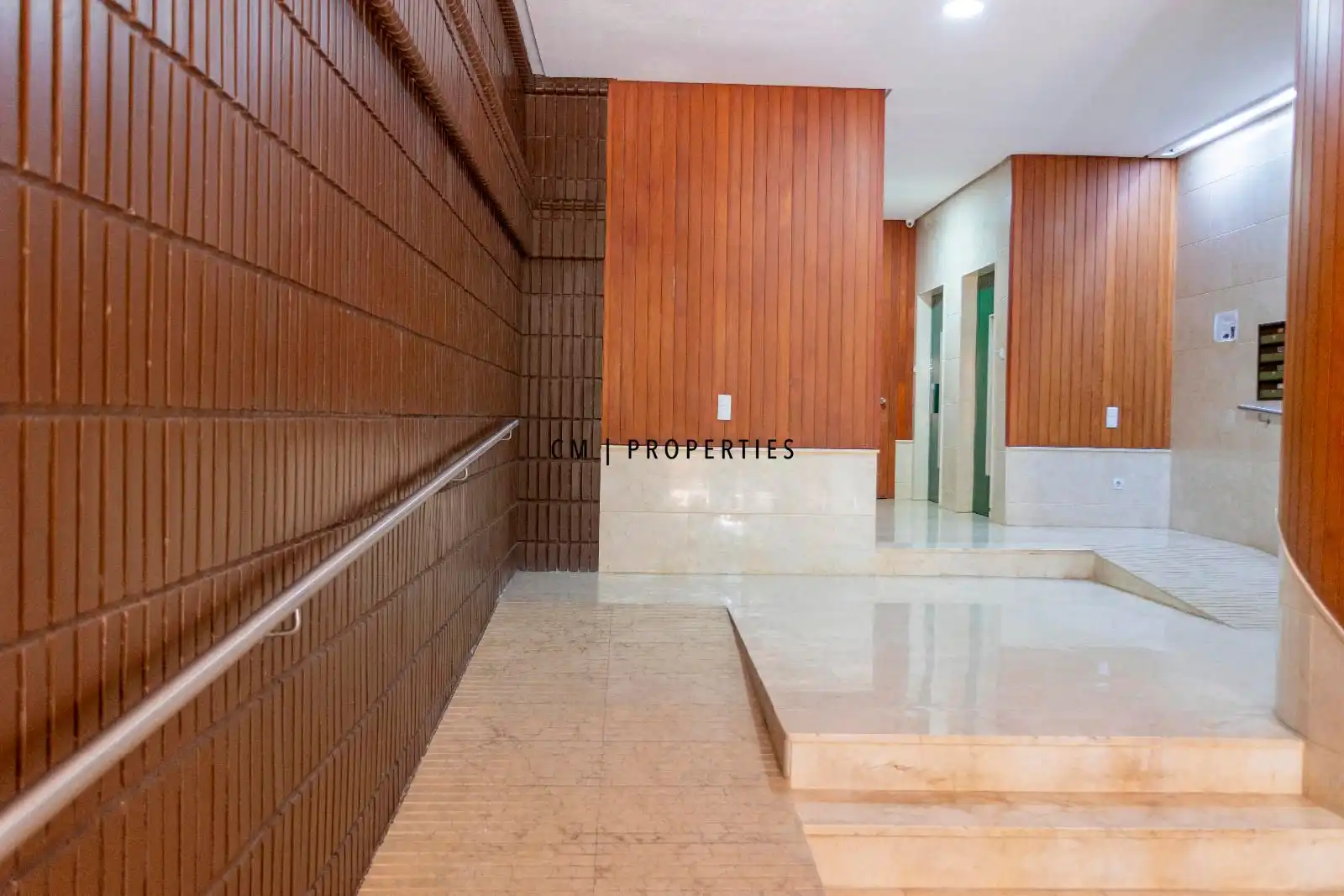 Piso en venta en Valencia con Aire acondicionado, Terraza y Balcón