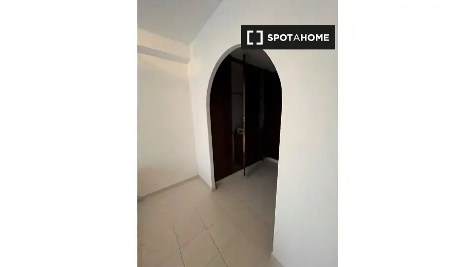 Bedroom of Flat for share in Ciudad Jardín - Tagarete - El Zapillo