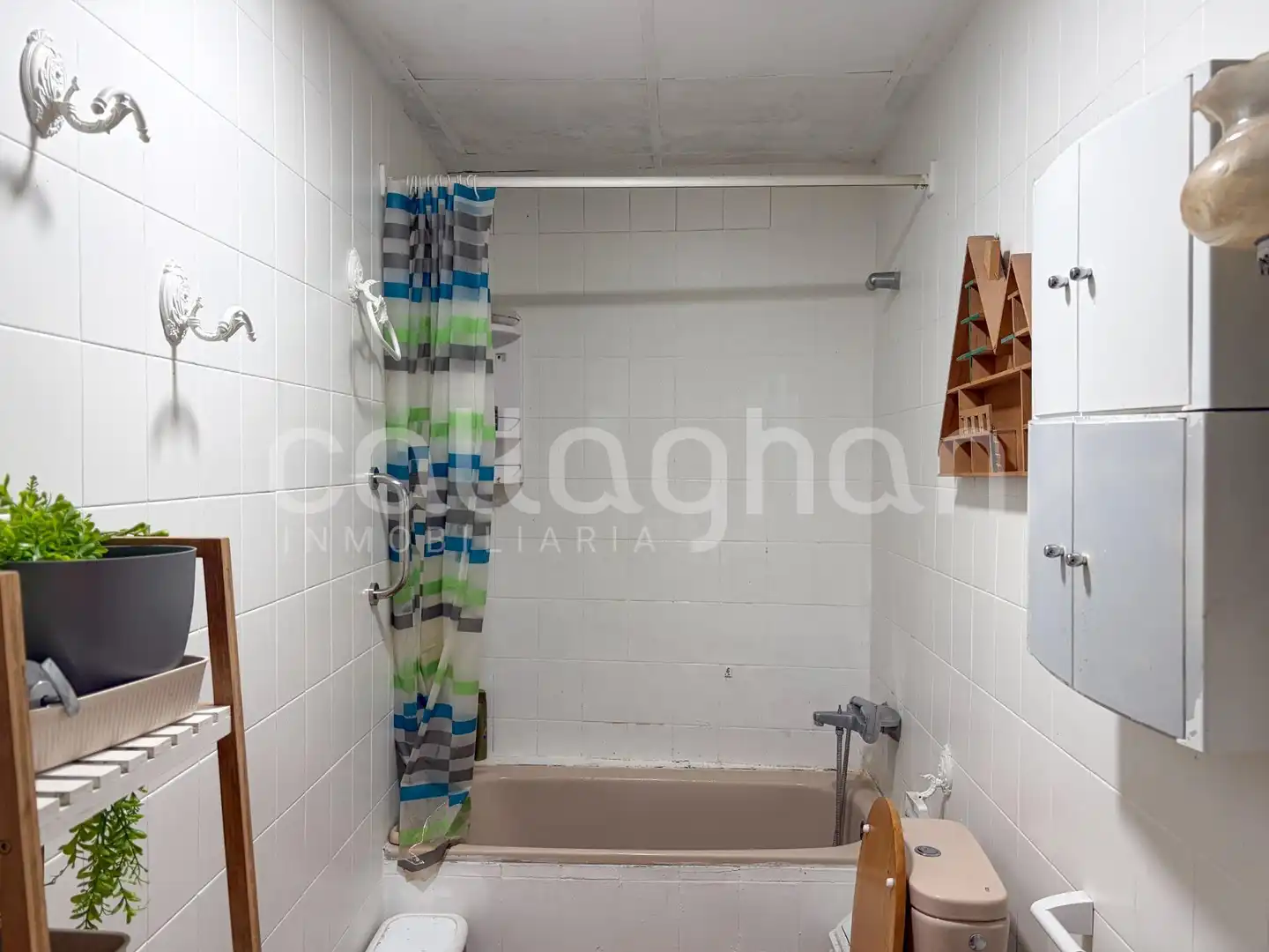 Bany de Casa o xalet en venda en Ontinyent amb Aire condicionat, Traster i Moblat