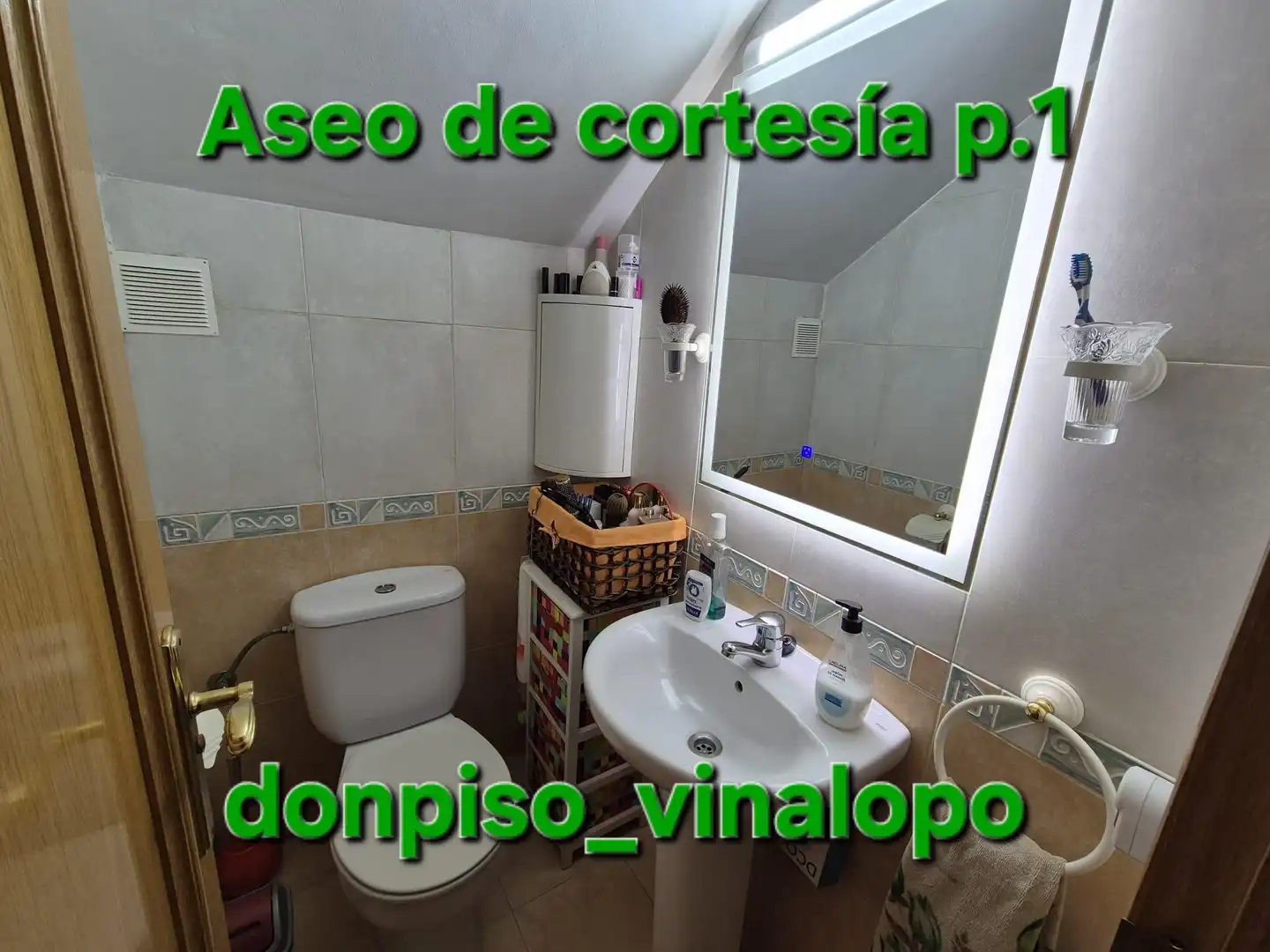 Casa adosada en venda a Las Cruces