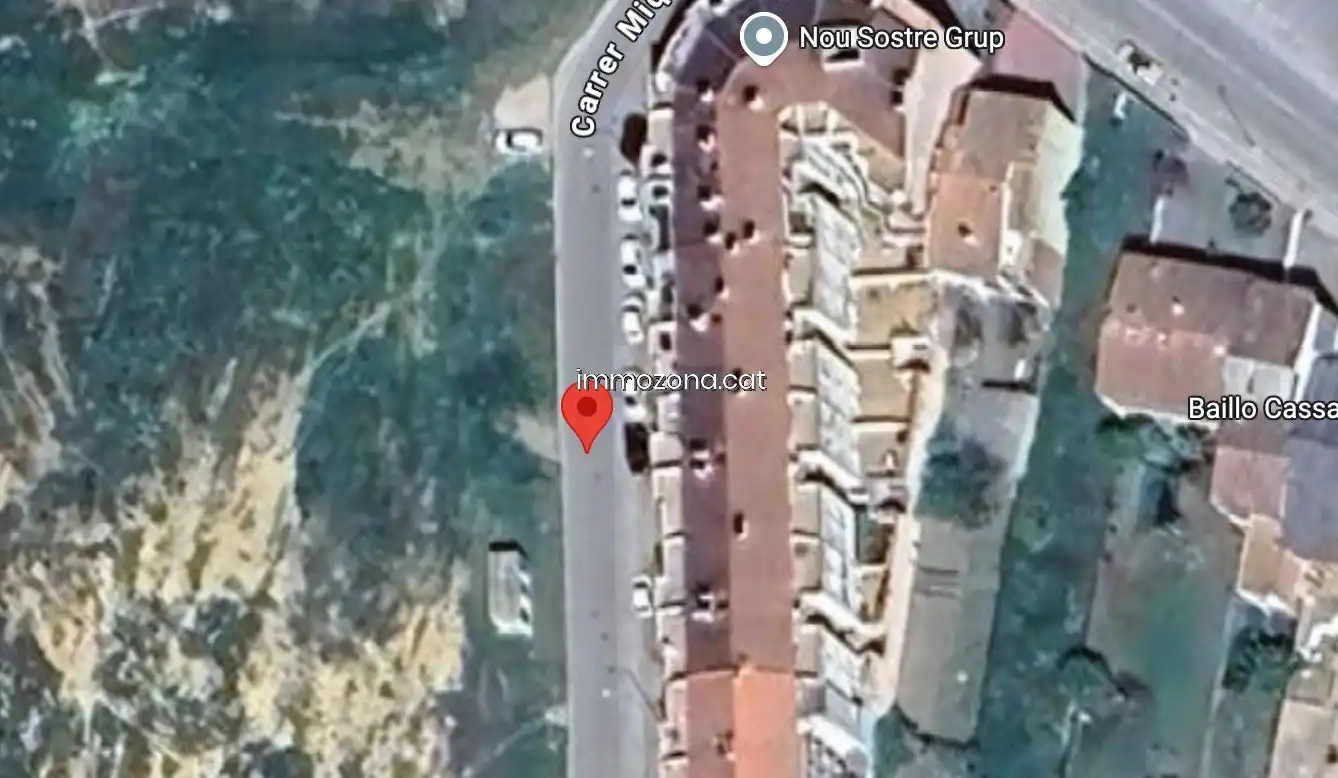 Gewerbefläche zum Verkauf in Calle Miquel Martí i Pol, imagen 4