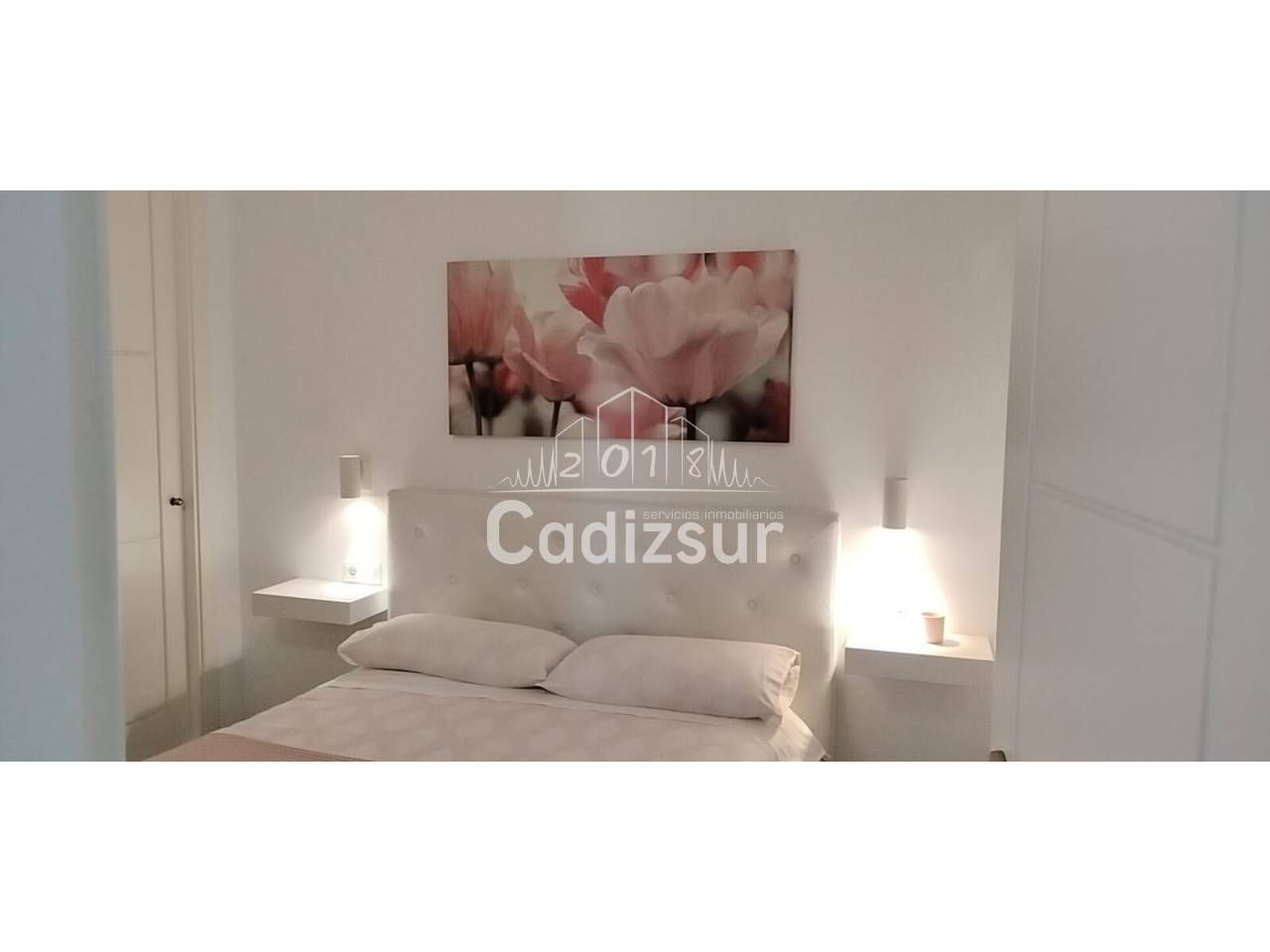 Dormitori de Apartament en venda en  Cádiz Capital amb Aire condicionat i Moblat